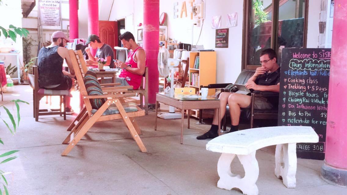 치앙마이 Sister House Chiangmai (Adults Only) B&B 외부 사진